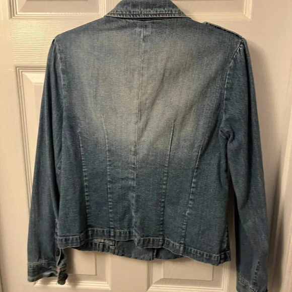 Women’s The Limited Jean Jacket Size Medium - Picture 2 of 6